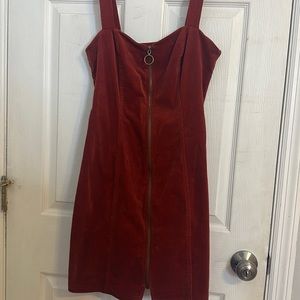 This is a midi dress that’s zipped from the front from forever 21